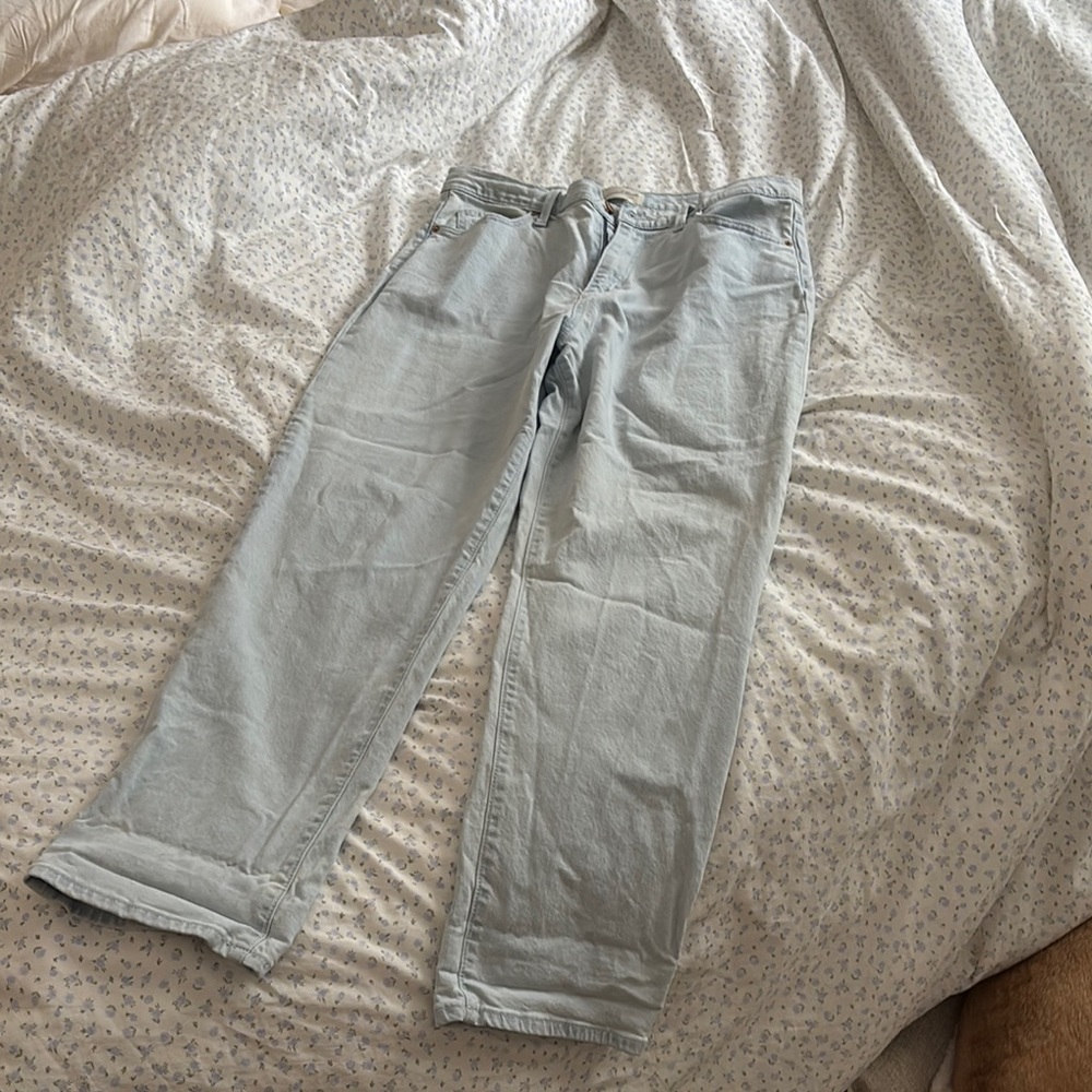 Light Wash Jeans